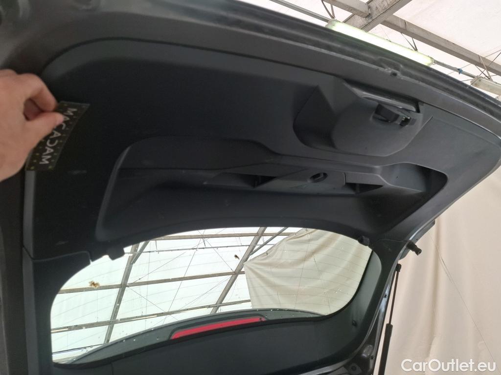  Peugeot  2008  Active Business 1.5 HDi 110CV BVM6 E6d #8