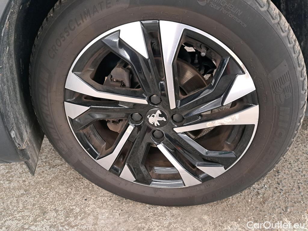  Peugeot  2008  Allure Business 1.2 PureTech 100CV BVM6 E6d #9