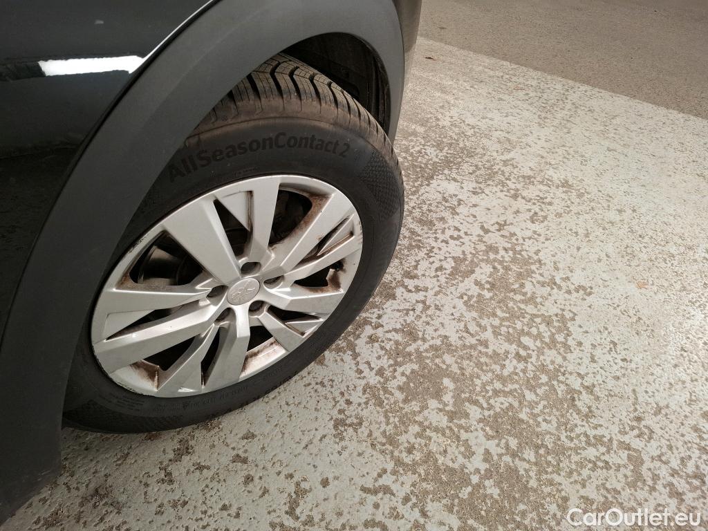  Peugeot  3008  Active Pack 1.5 HDi 130CV BVM6 E6d #7