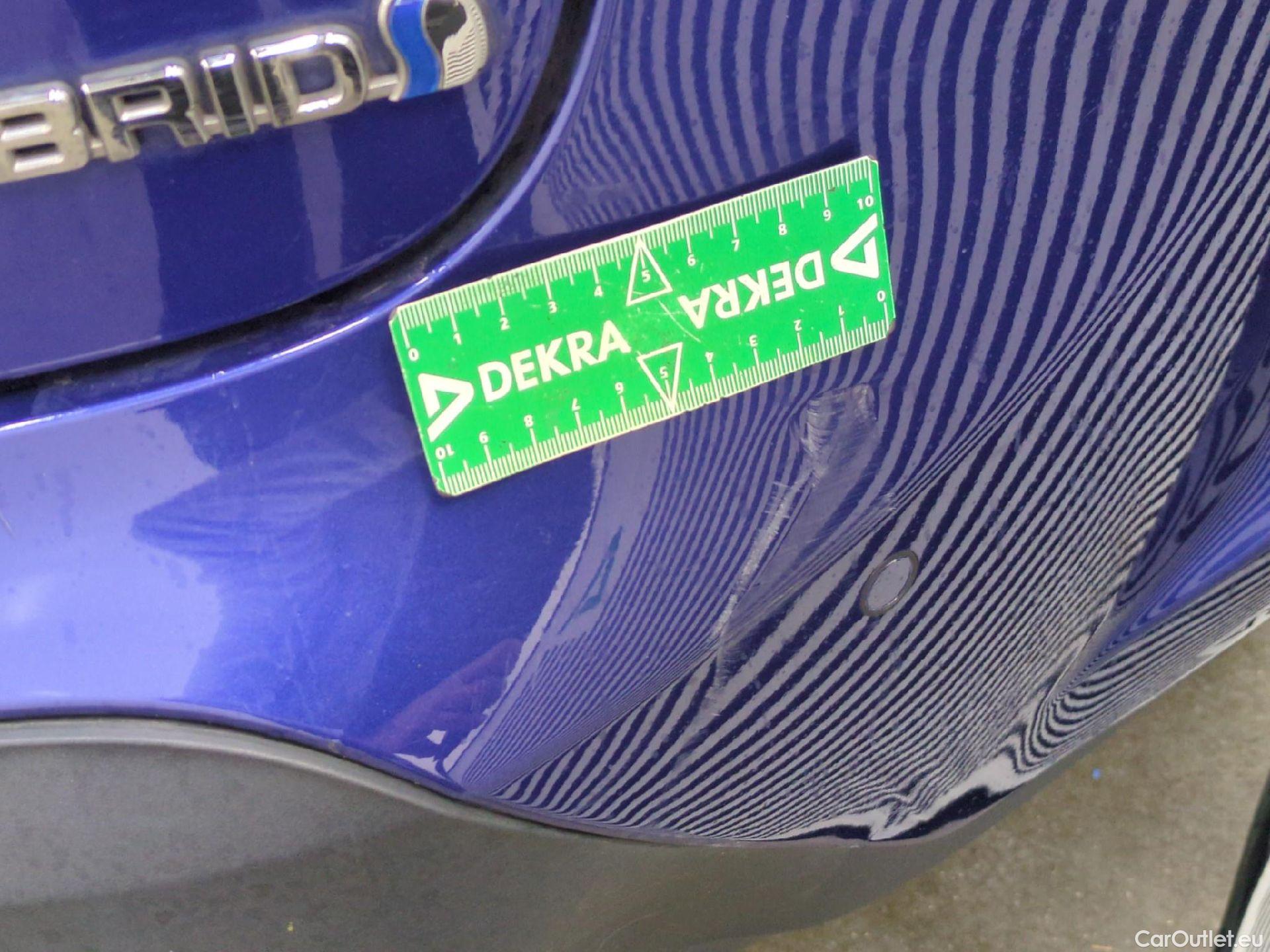  Toyota  Yaris Cross TOYOTA  Hybride / 2021 / 5P / SUV 1.5 HYBRID 116H DYNAMIC BUSINESS BEYOND #66
