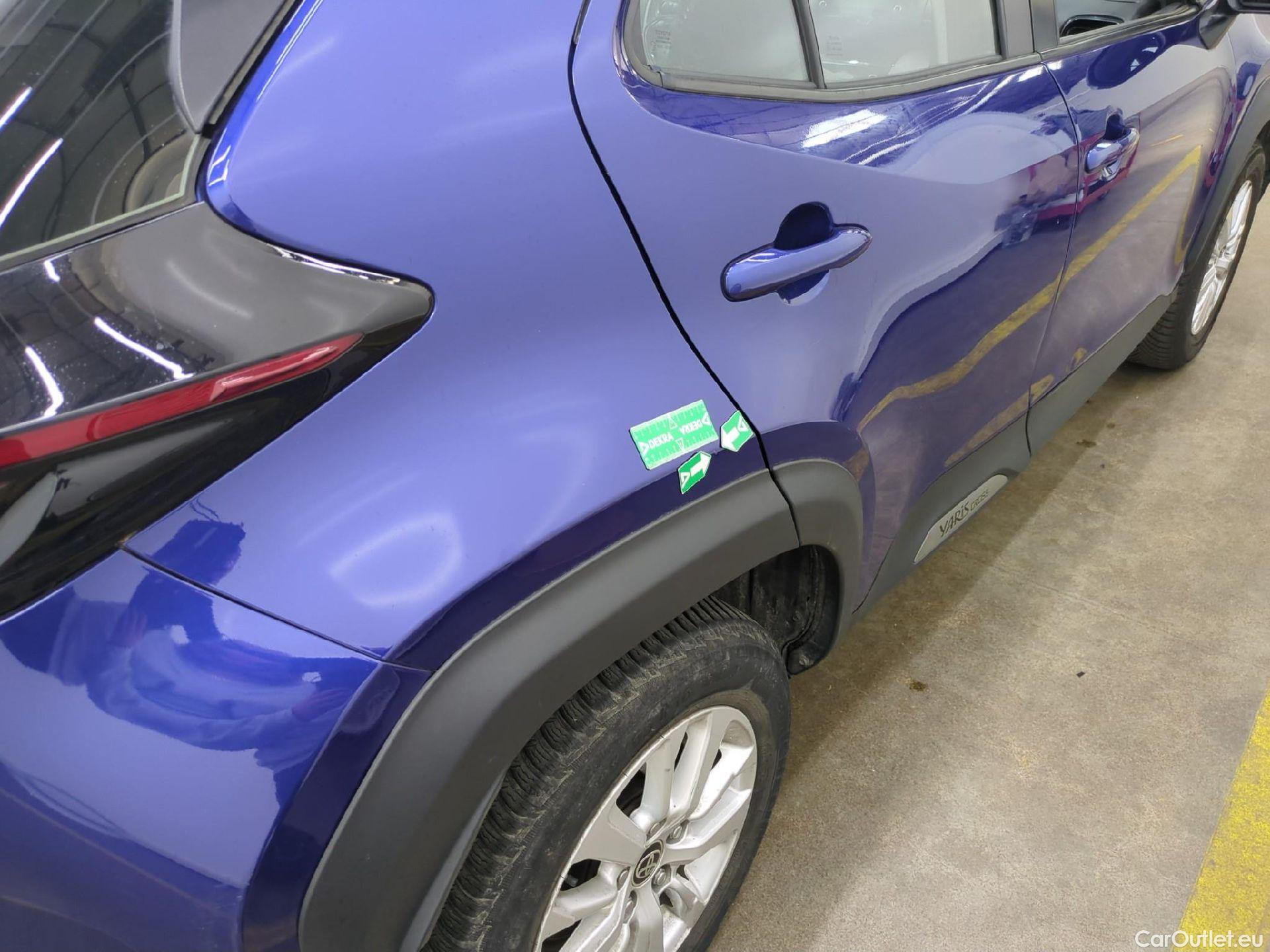  Toyota  Yaris Cross TOYOTA  Hybride / 2021 / 5P / SUV 1.5 HYBRID 116H DYNAMIC BUSINESS BEYOND #30