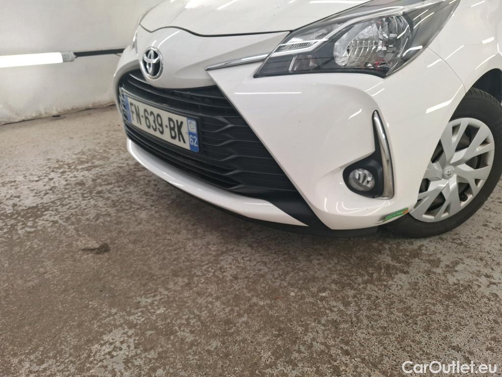  Toyota  Yaris TOYOTA  / 2017 / 5P / Berline 110 VVT-i France Business #14