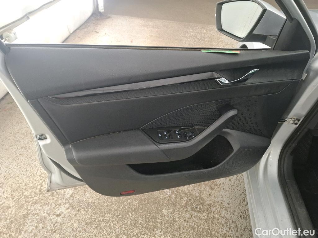  Skoda  Octavia  Break Business 2.0 TDI 115CV BVM6 E6d #18