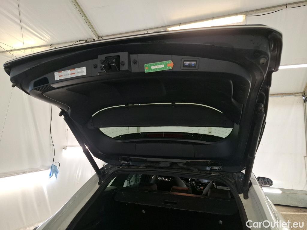  Toyota  Corolla TOYOTA  Touring Sports / 2018 / 5P / Break Hybride 122h Collection #36