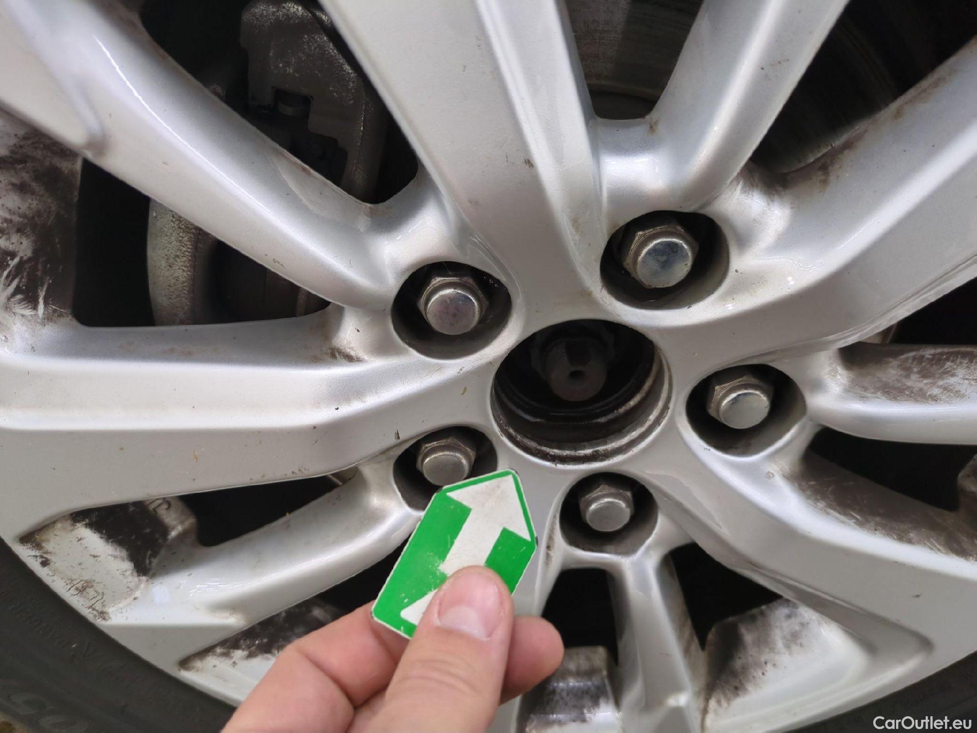  Toyota  Yaris Cross TOYOTA  Hybride / 2021 / 5P / SUV 1.5 HYBRID 116H DYNAMIC BUSINESS BEYOND #20