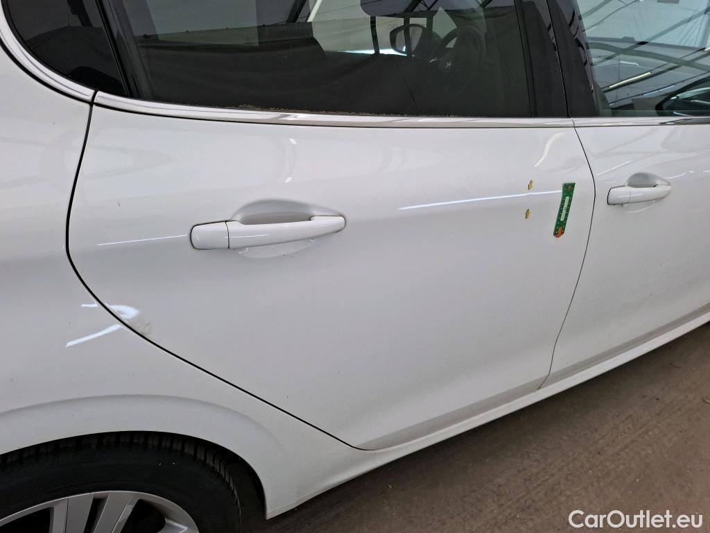  Peugeot  208  Allure Business 1.2 PureTech 110CV BVA6 E6dT / TRANSFO VP VF #19
