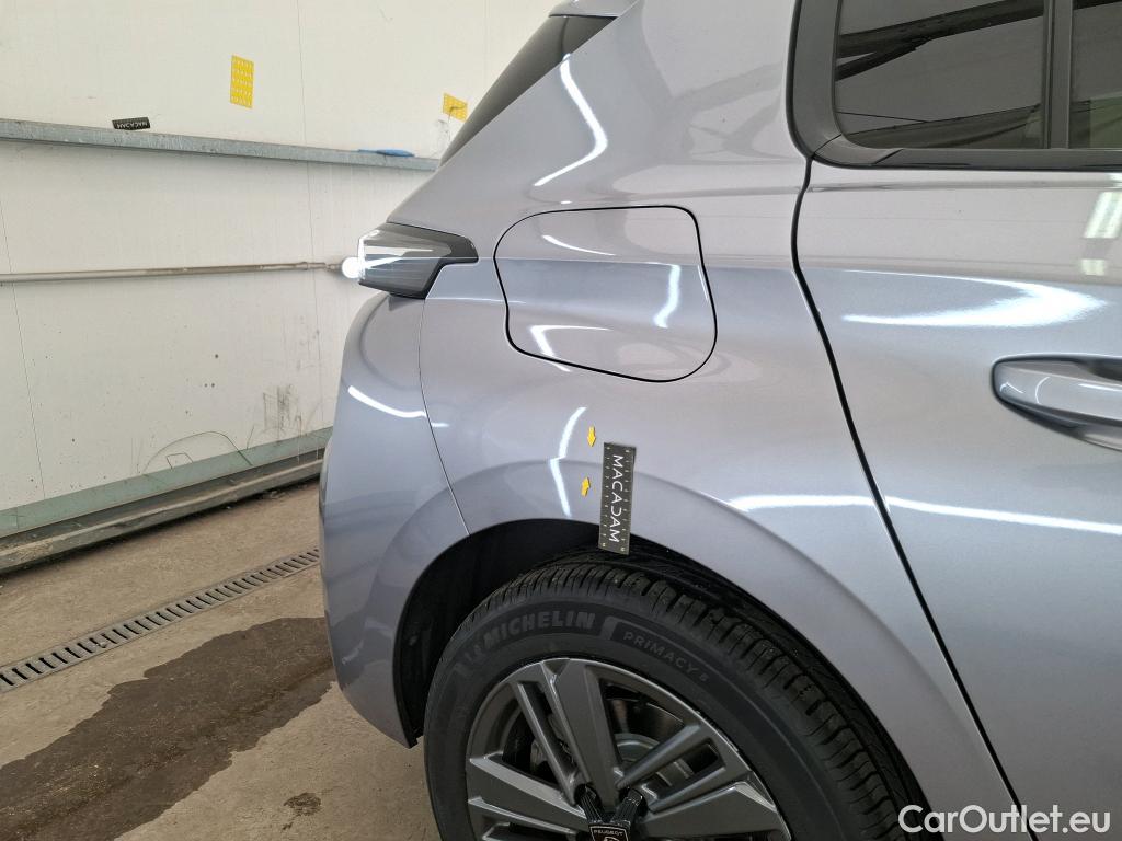  Peugeot  308  Allure 1.5 HDi 130CV BVA8 E6d #47