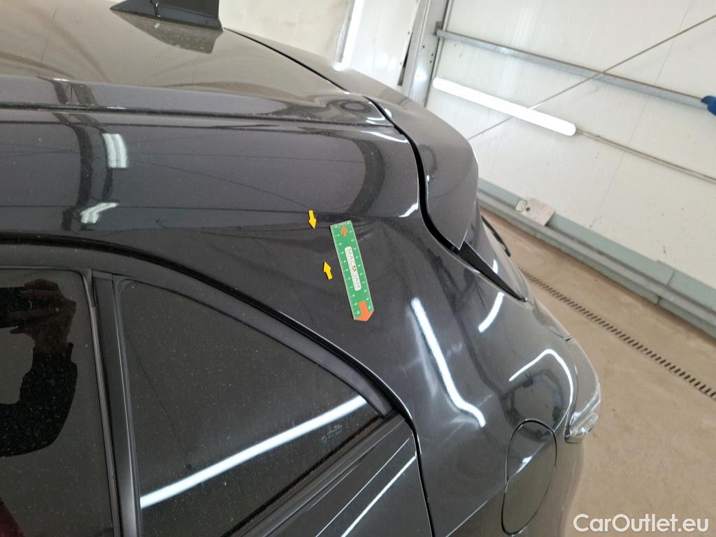  Toyota  Corolla TOYOTA  / 2018 / 5P / Berline Hybride 122h Dynamic Business Stage Acad #28