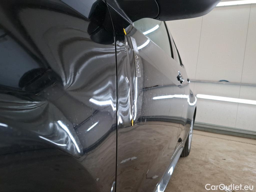  Toyota  Yaris TOYOTA  Hybride / 2019 / 5P / Berline Hybride 116h Dynamic Business Stage Acad #9