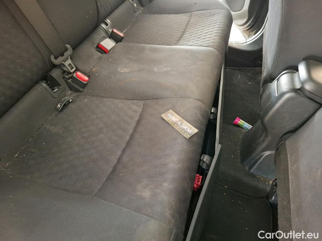  Toyota  Yaris TOYOTA  Hybride / 2019 / 5P / Berline Hybride 116h Dynamic Business Stage Acad #80