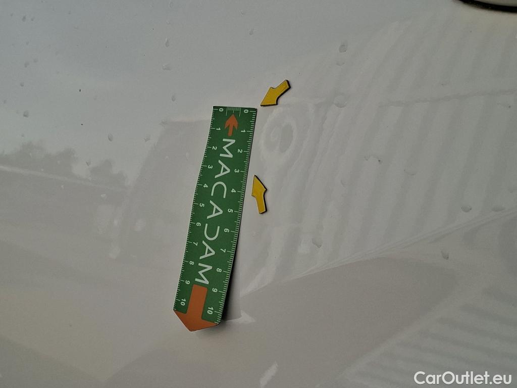  Toyota  Yaris TOYOTA  Hybride / 2019 / 5P / Berline Hybride 116h France #7