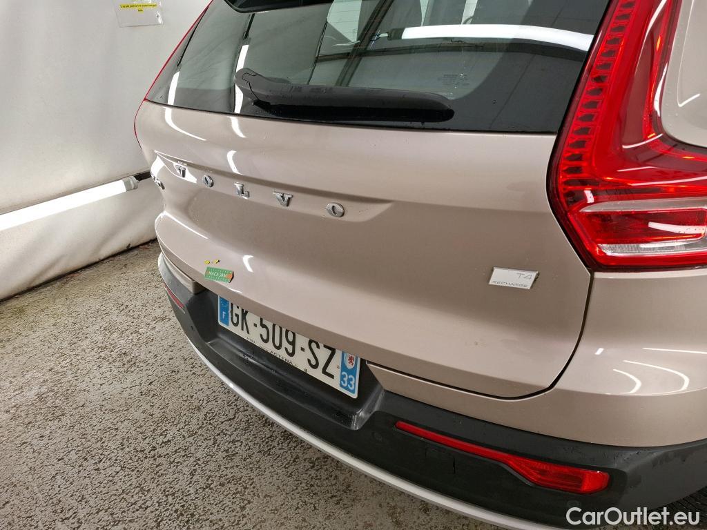  Volvo  XC 40 VOLVO XC40 / 2022 / 5P / SUV Recharge T4 211 DCT7 Start #29