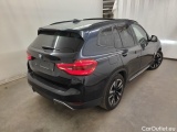 iX3
