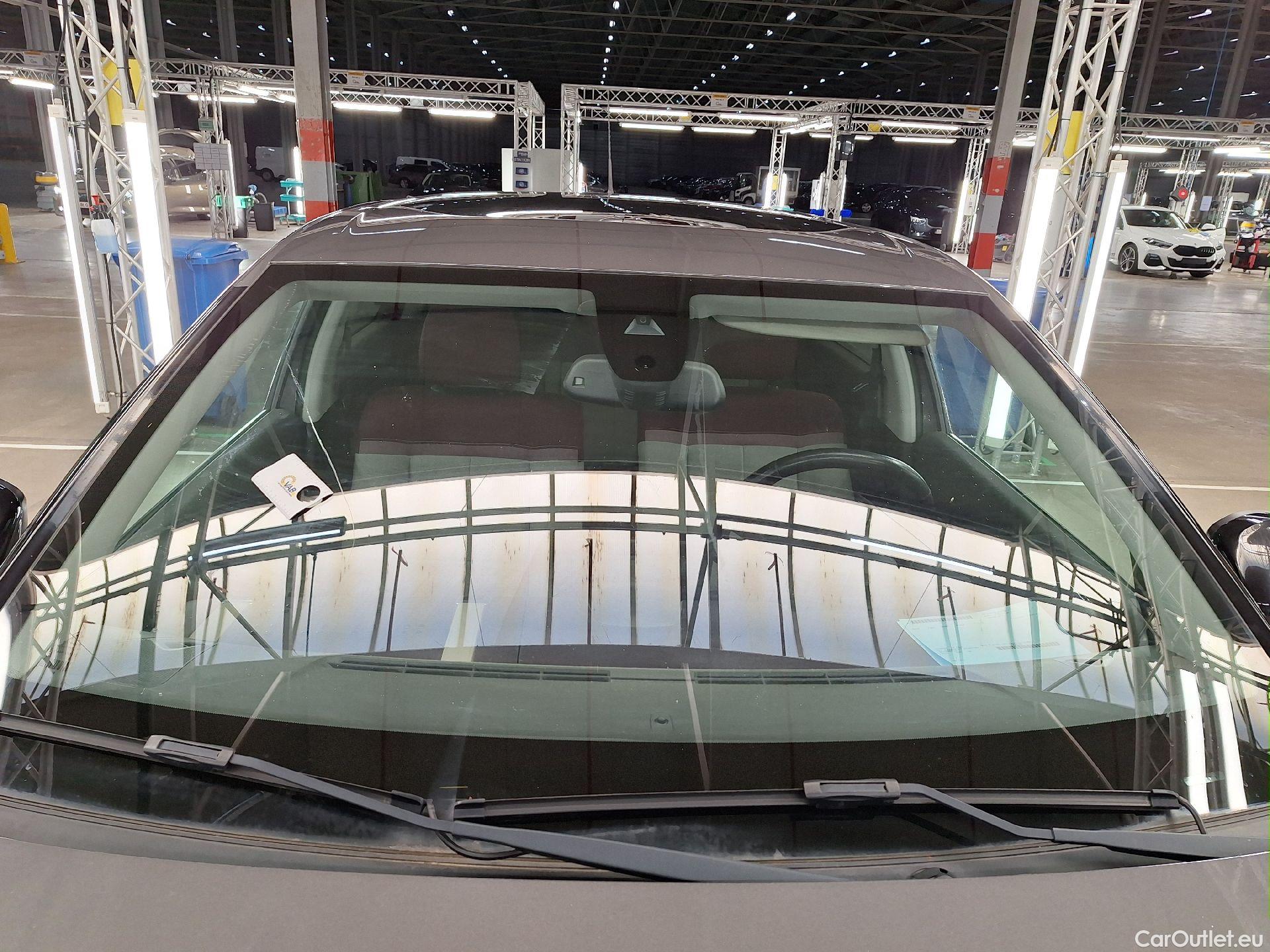  Citroen  C4 Cactus Citroën,  '18, Citroën  1.6 BlueHDi 100 S&S MAN Feel 5d #9