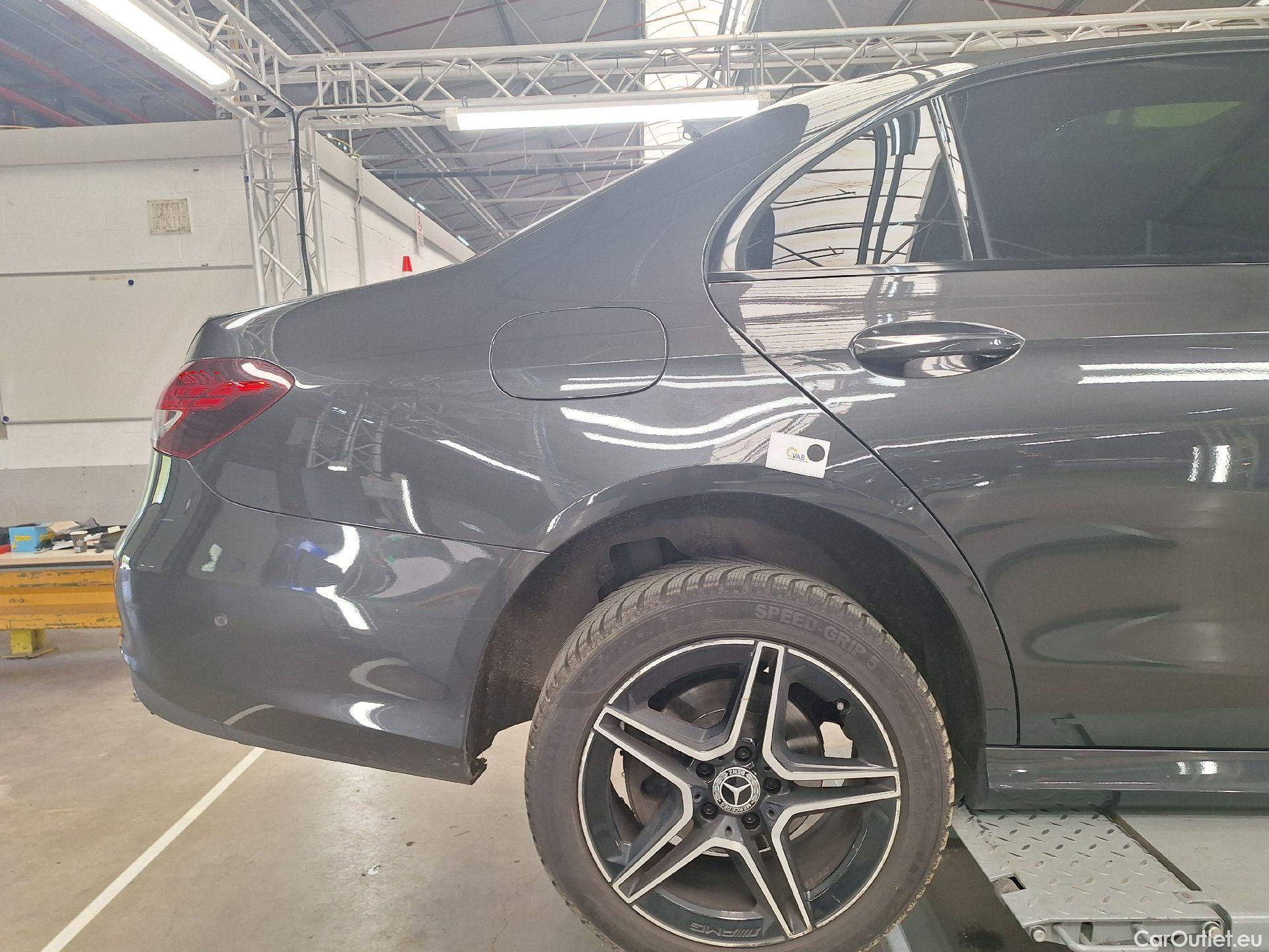  Mercedes  E-Klasse Mercedes, E-Class FL'20, Mercedes-Benz  Berline E 200 d Business So #71