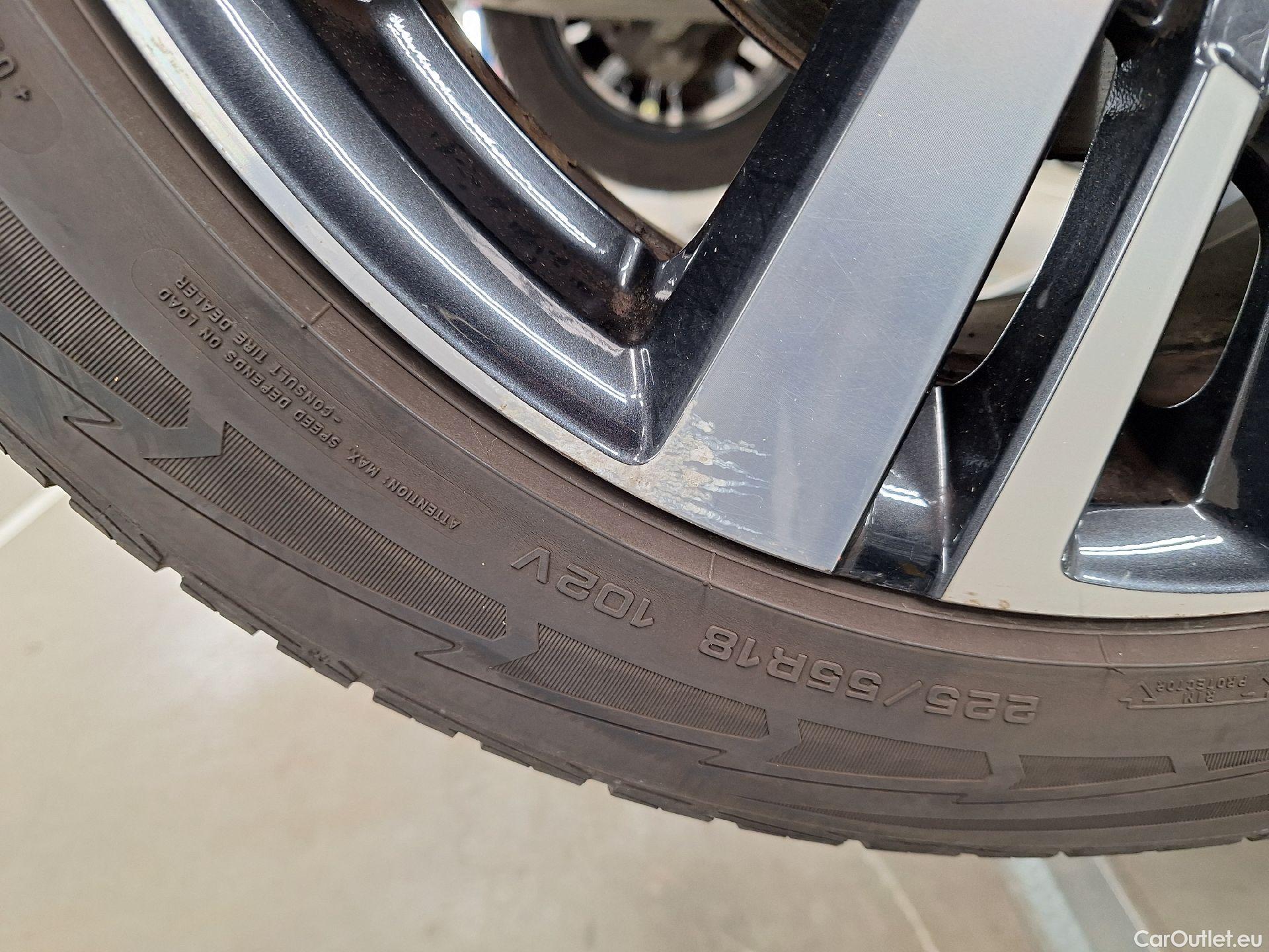  Peugeot  5008 Peugeot,  '16, Peugeot  1.5 BlueHDi 96kW S&S EAT8 Allure 5d #16