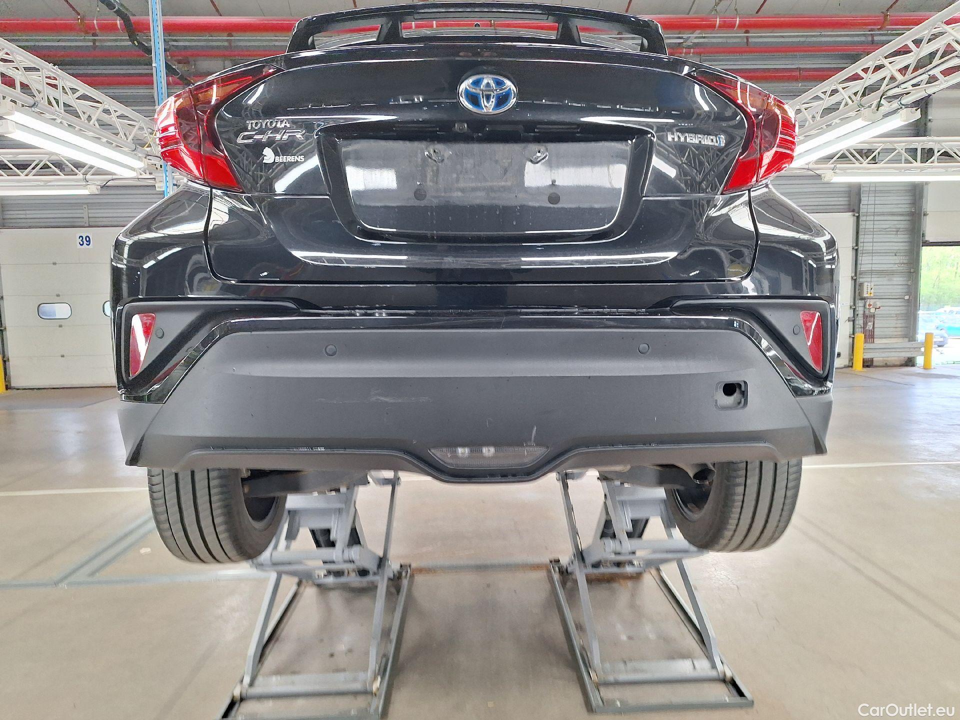  Toyota  C-HR Toyota,  '16, Toyota  1.8 VVT i-Hybrid C-Lub Mono-Tone E-CVT #21