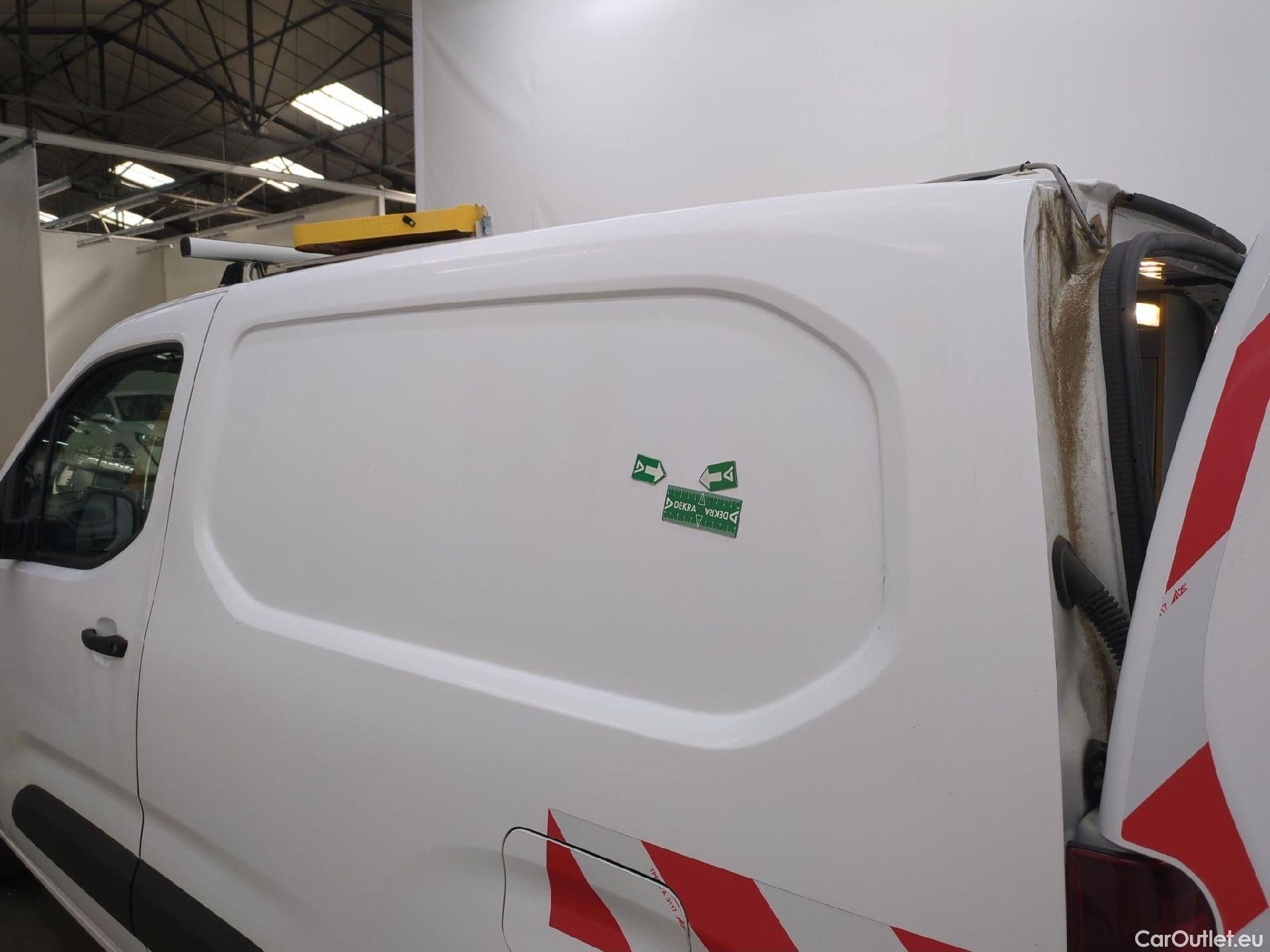  Citroen  Berlingo  Fourgon Worker M 1000 1.2 PureTech 130CV BVA8 E6d #8