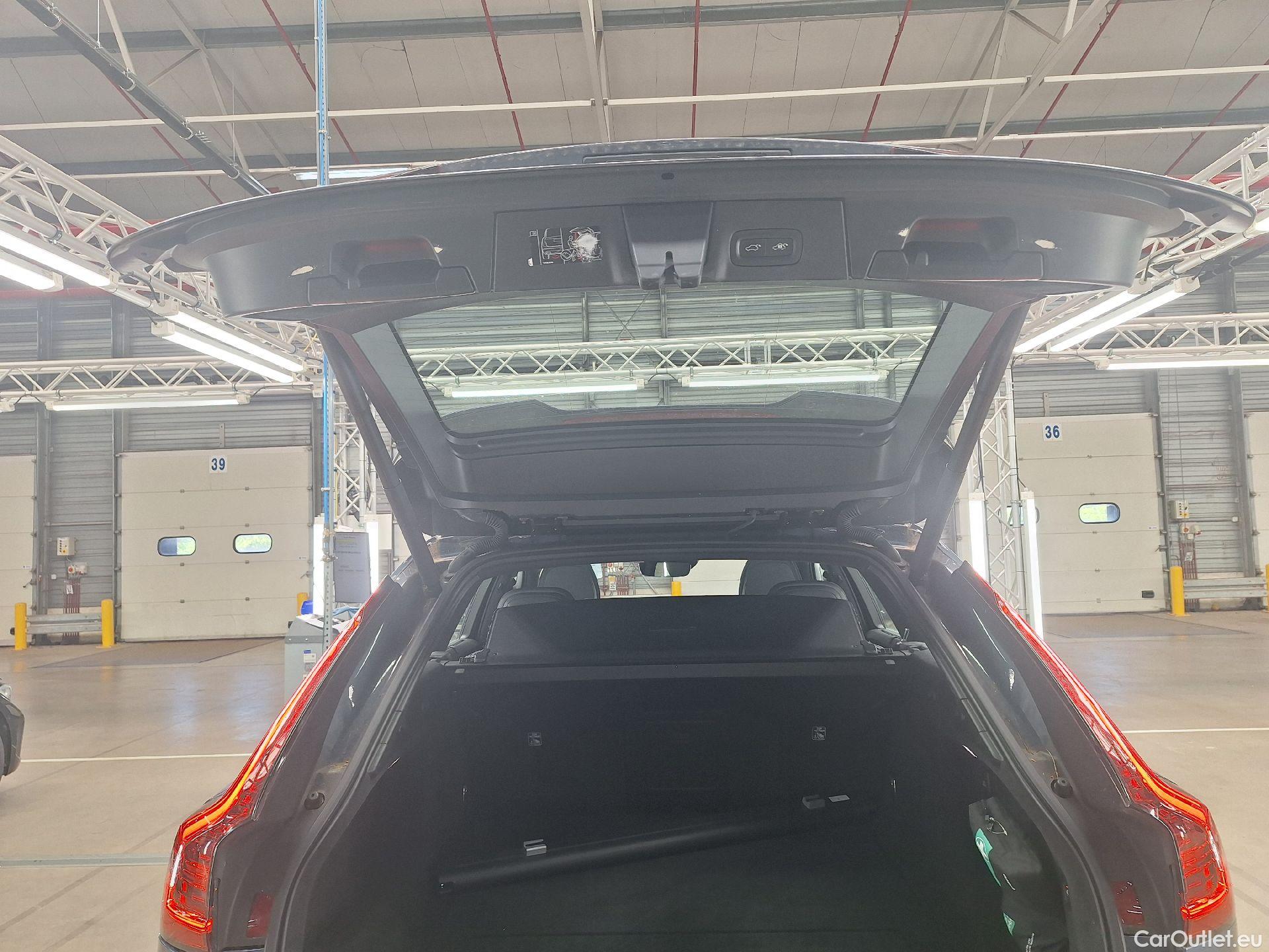  Volvo  V90 Volvo,  Cr.Country FL'20, Volvo  Cross Country B4 D 4x4 Geartr. Cross Cou #11