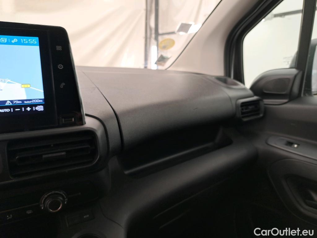  Citroen  Berlingo  Fourgon Driver XL 950 1.5 BlueHDi 130CV BVA8 E6dT #22