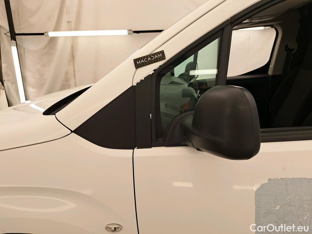  Citroen  Berlingo  Fourgon Control M 650 1.2 PureTech 110CV BVM6 E6d #12