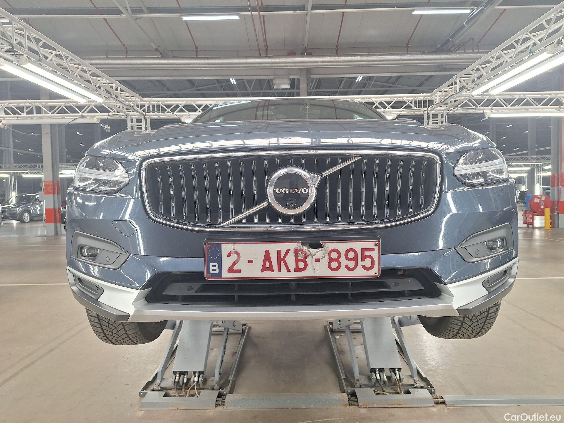  Volvo  V90 Volvo,  Cr.Country FL'20, Volvo  Cross Country B4 D 4x4 Geartr. Cross Cou #17