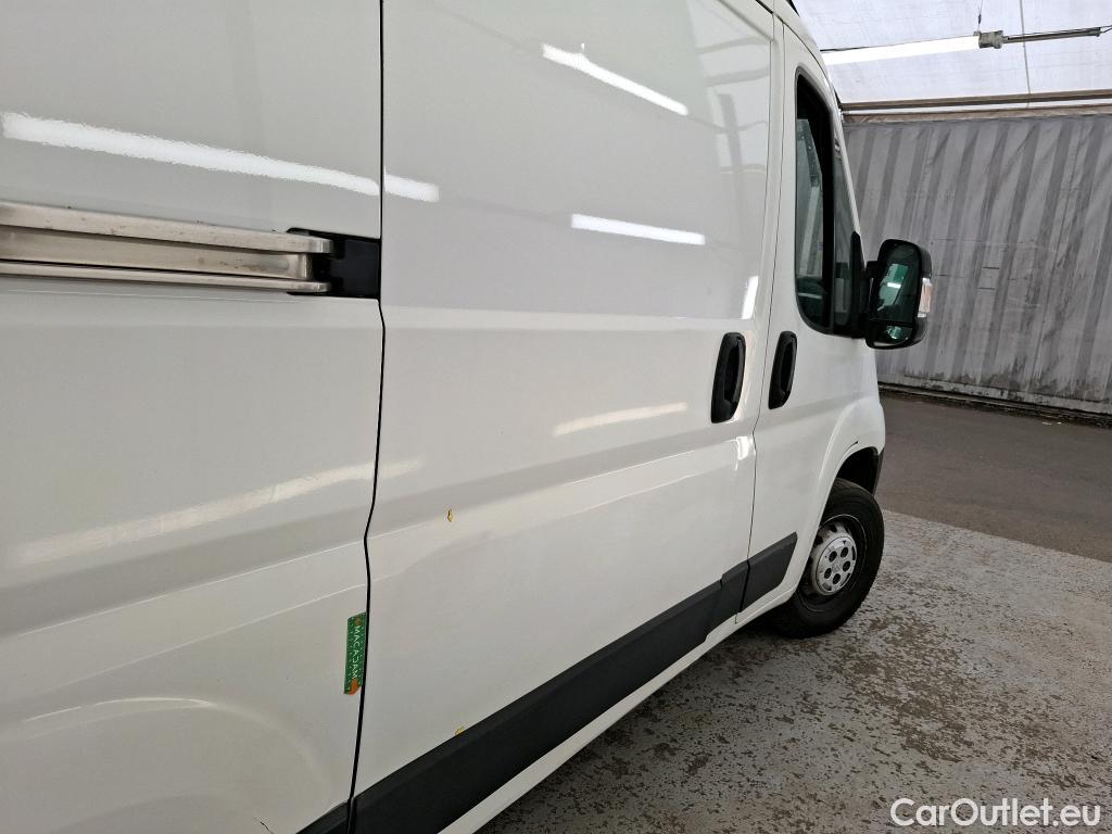  Citroen  Jumper CITROEN  / 2014 / 4P / Fourgon tôlé 33 L1H1 BlueHDi 110 BVM6 Club #40