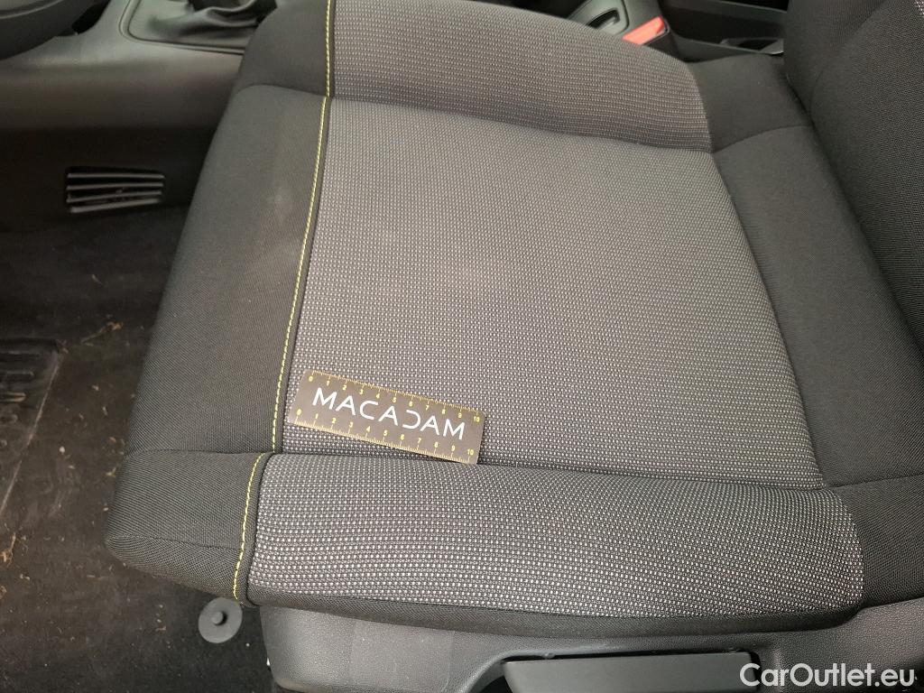  Citroen  C3  Société Feel Business R 1.5 BlueHDI 100CV BVM6 6E #4