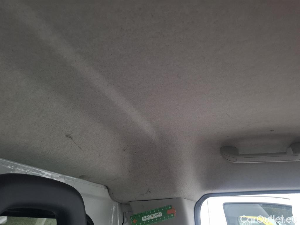  Citroen  Jumper CITROEN ChassisCabine SC / 2014 / 2P / Chassis cab 4-35 L3 BlueHDi 165 S&S BVM6 Control #26