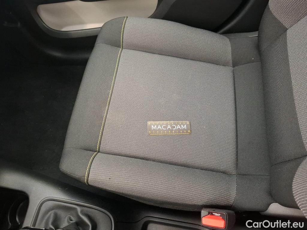  Citroen  C3  Société Feel Business R 1.5 BlueHDI 100CV BVM6 6E #1