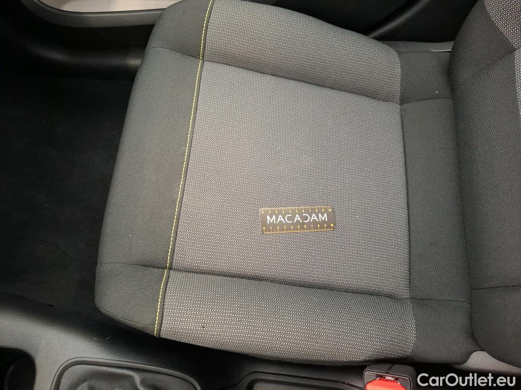  Citroen  C3  Société Feel Business R 1.5 BlueHDI 100CV BVM6 6E #2