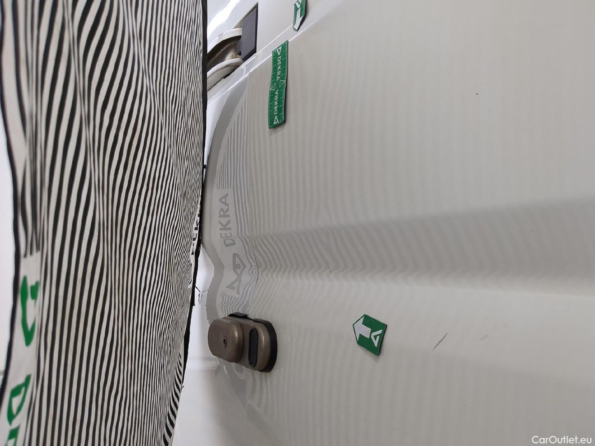  Citroen  Jumper CITROEN  VU 4p Fourgon 35 L2H2 BlueHDi 130 BVM6 Club #18