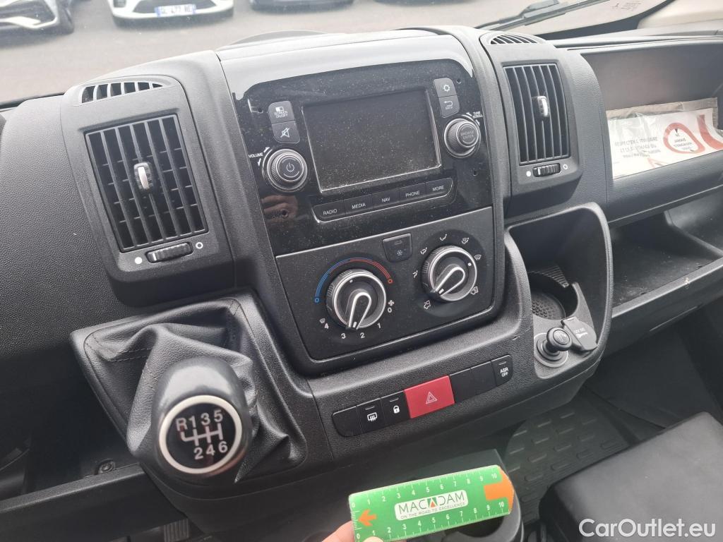  Citroen  Jumper CITROEN ChassisCabine SC / 2014 / 2P / Chassis cab 4-35 L3 BlueHDi 165 S&S BVM6 Control #17