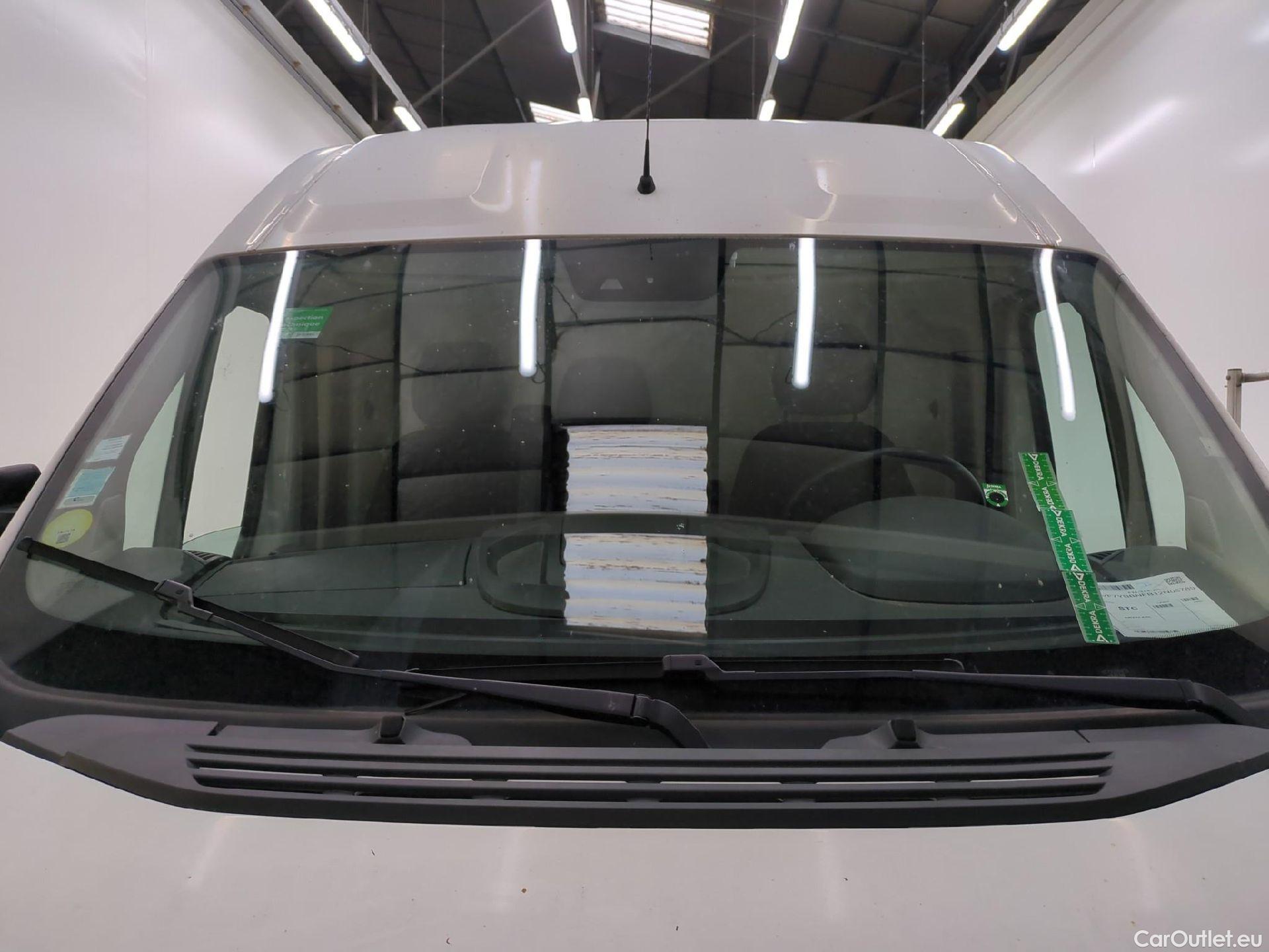  Citroen  Jumper CITROEN  / 2014 / 4P / Fourgon tôlé 33 L2H2 BlueHDi 140 S&S BVM6 Driver #37