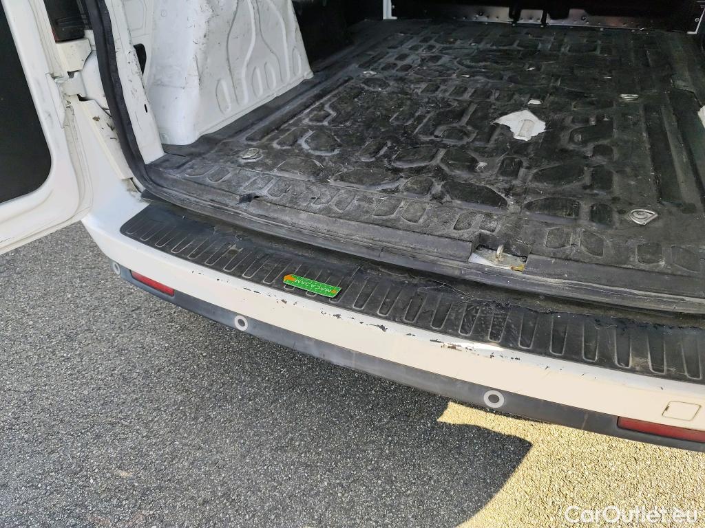  Fiat  Doblo Doblò Pro Lounge Maxi Fourgon 1.6 Multijet #3