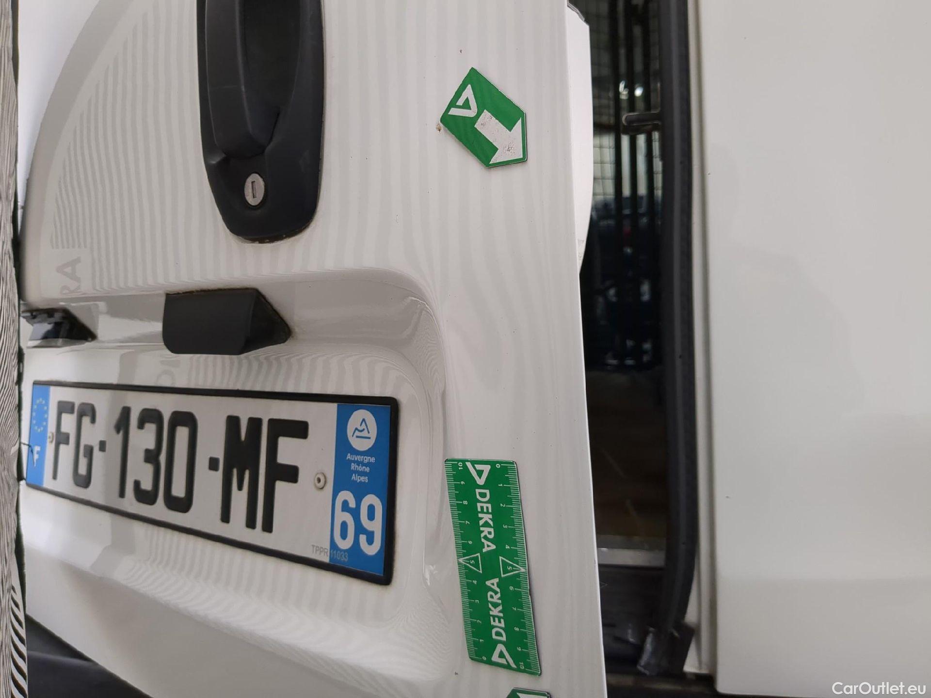  Fiat  Fiorino FIAT  VU 4p Fourgonnette 1.3 Multijet 80 class II Pack Pro Nav #20