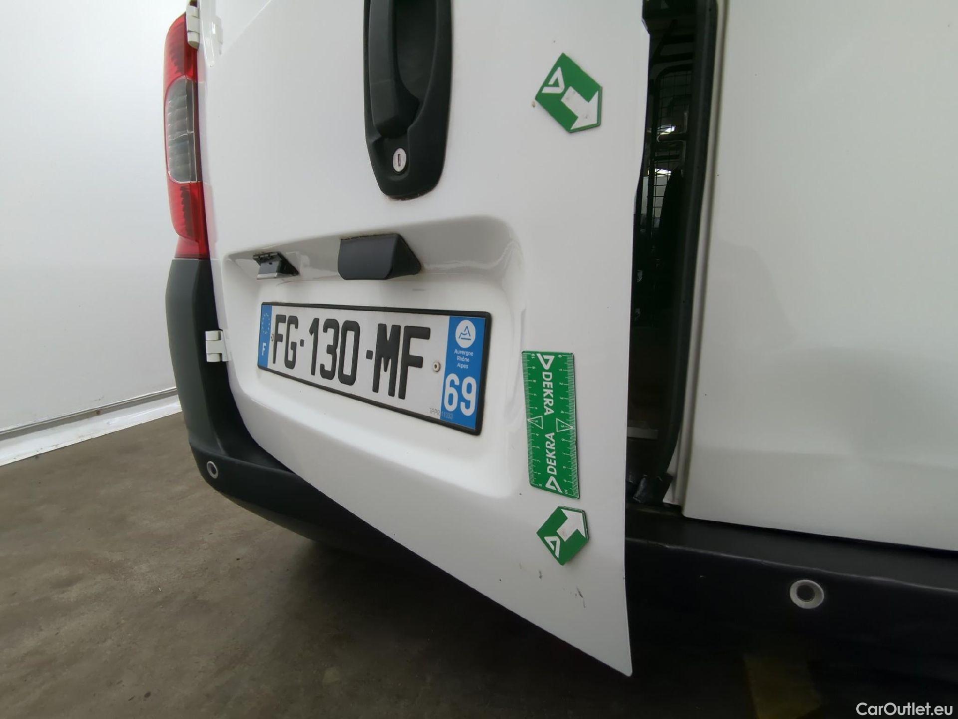  Fiat  Fiorino FIAT  VU 4p Fourgonnette 1.3 Multijet 80 class II Pack Pro Nav #21
