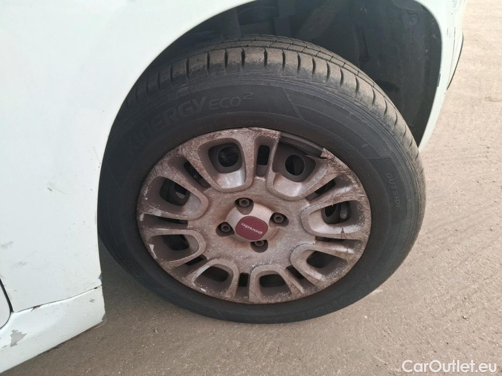  Fiat  Panda  Easy 1.2 70CV BVM5 E6 / TRANSFO VP/VF #98