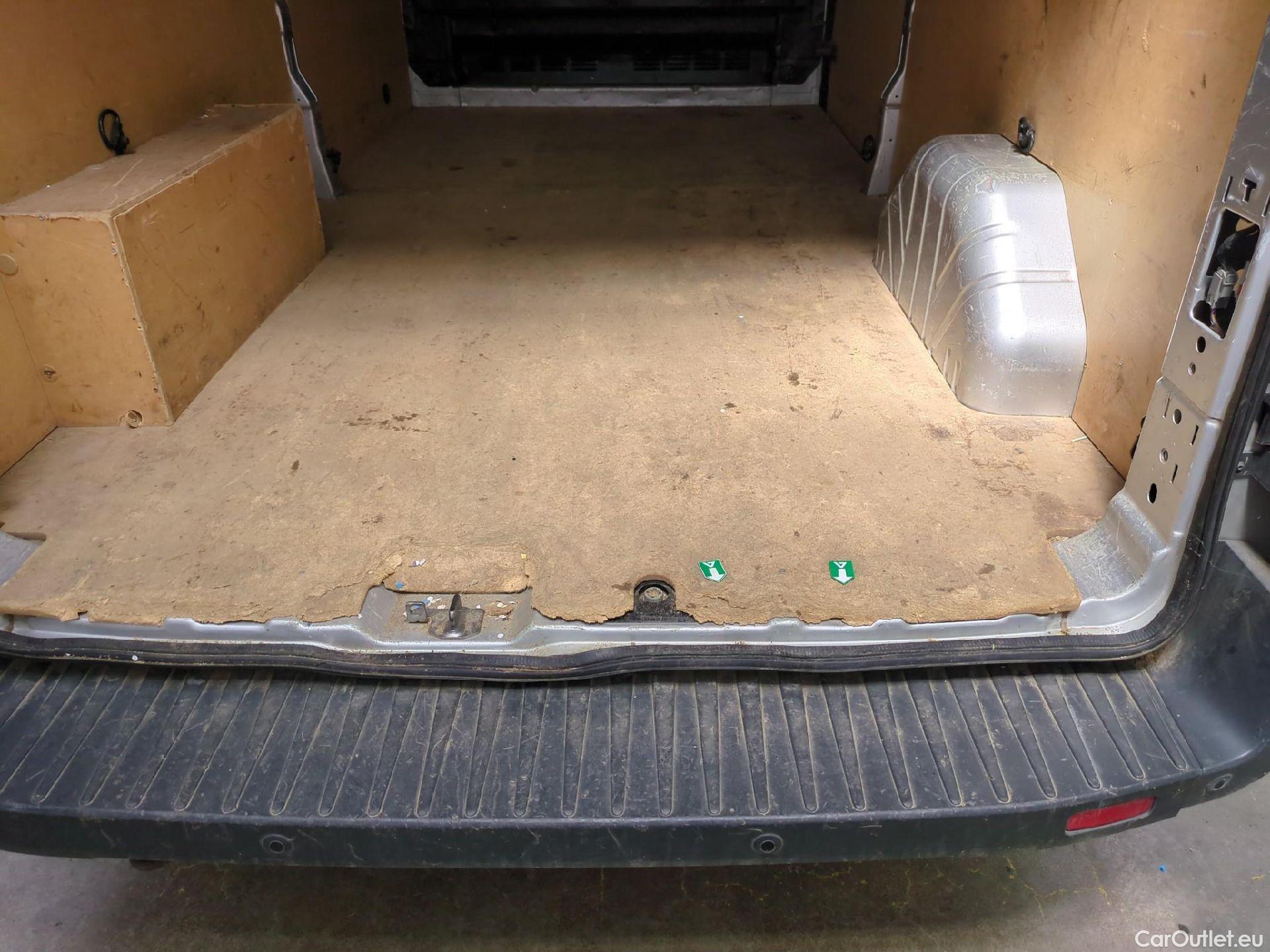  Ford  Transit  Fourgon 310 L3 Trend 2.0 TDCi 105CV BVM6 E6 #2