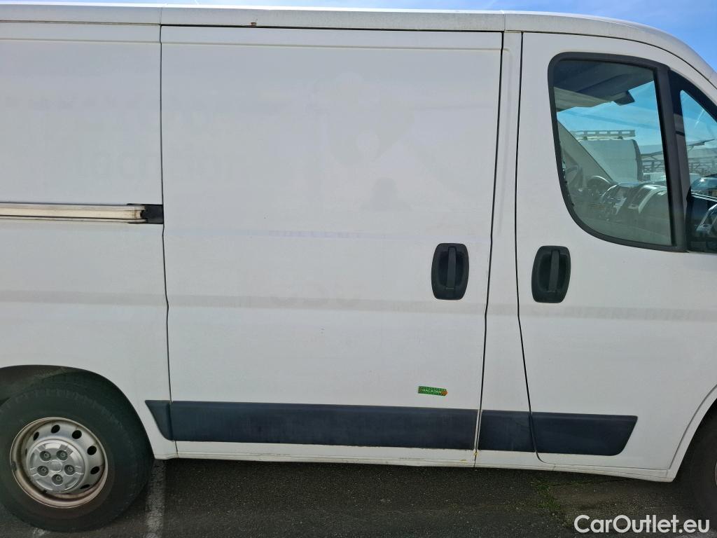  Fiat  Ducato FIAT  2014 4P Fourgon tôlé 3.0 C H1 2.3 Multijet 120 Pack Pro Nav #65