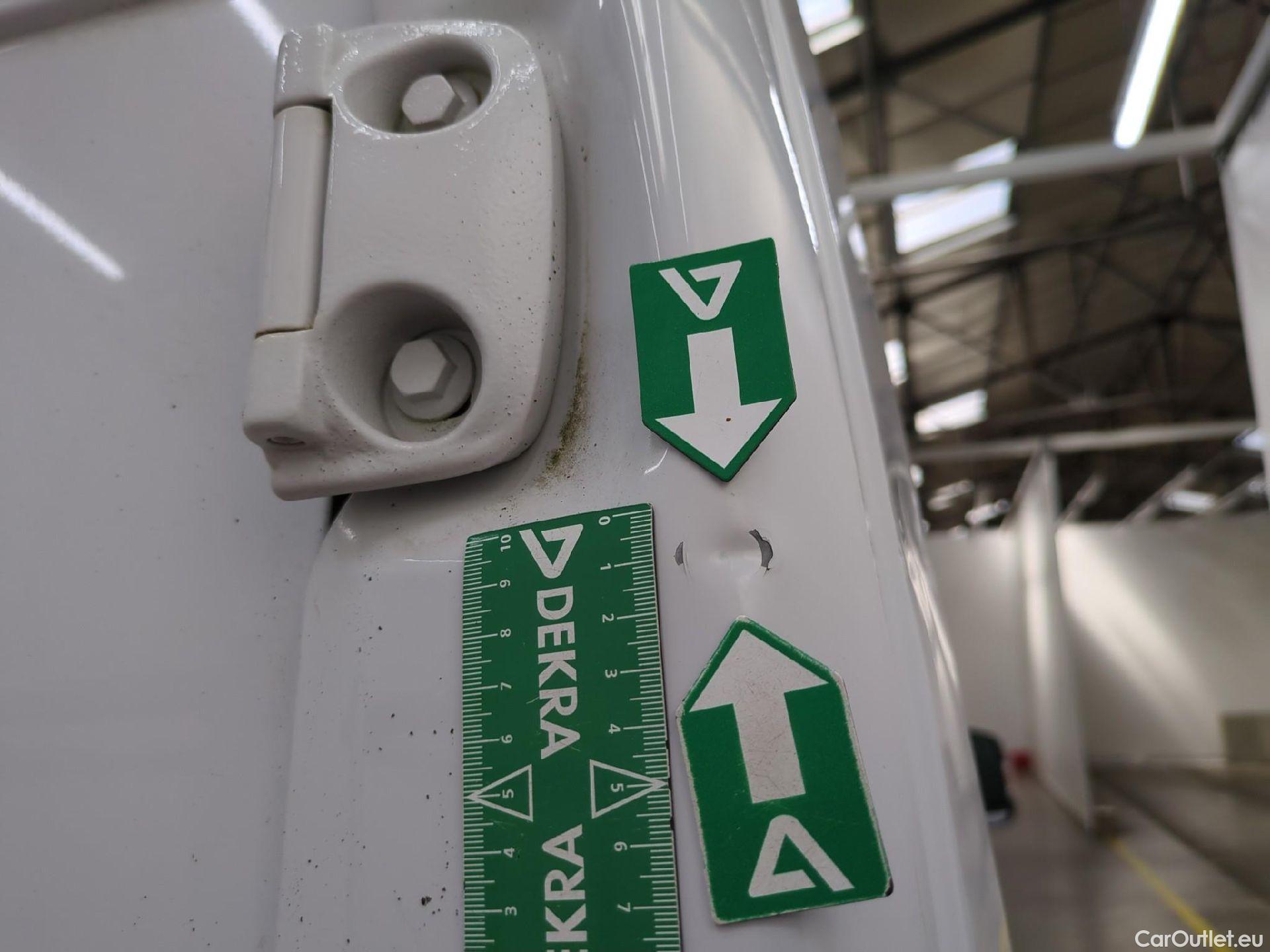  Fiat  Ducato FIAT  / 2014 / 4P / Fourgon tôlé 3.0 M H2 2.3 Multijet 120 Pack Pro Nav #50