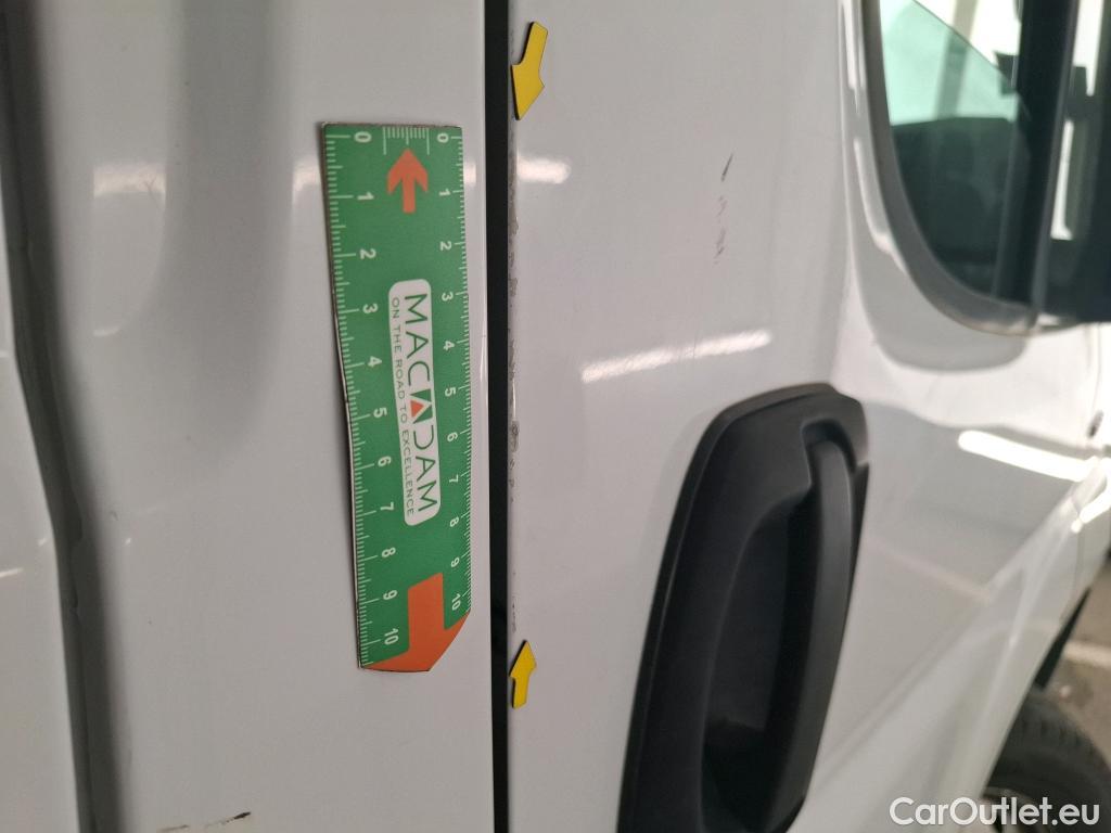  Fiat  Ducato FIAT   2014  4P Fourgon tôlé 2.3 Multijet 120 3.0 C H1 Business #22