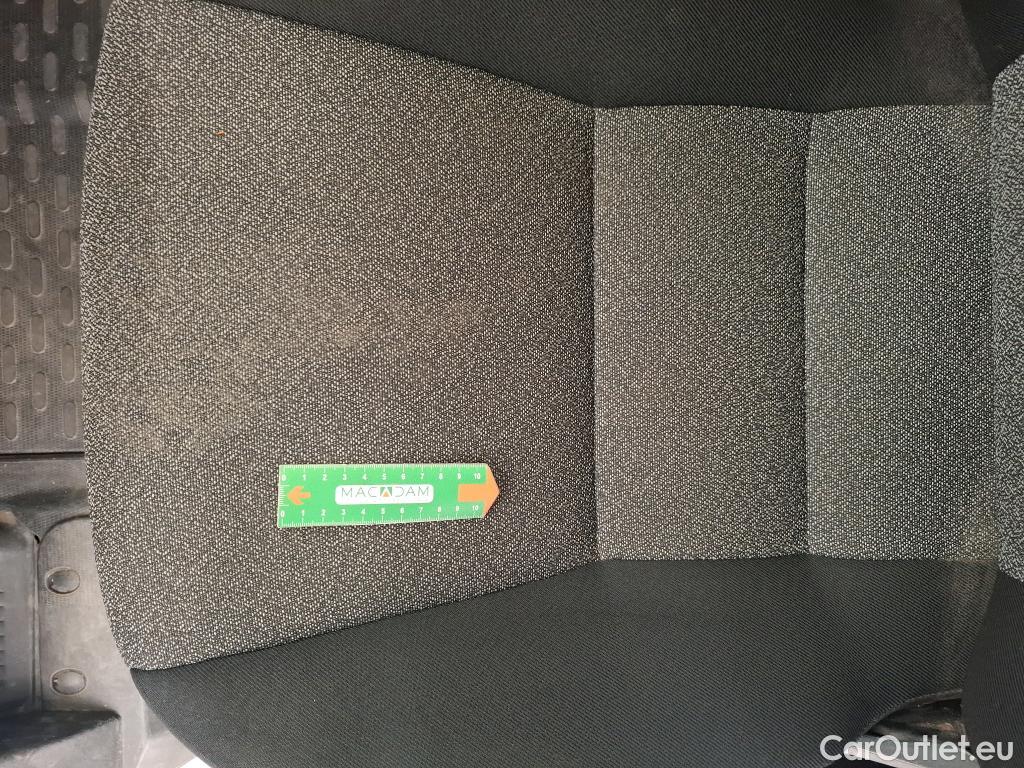  Fiat  Ducato FIAT   2014  4P Fourgon tôlé 2.3 Multijet 120 3.0 C H1 Business #37