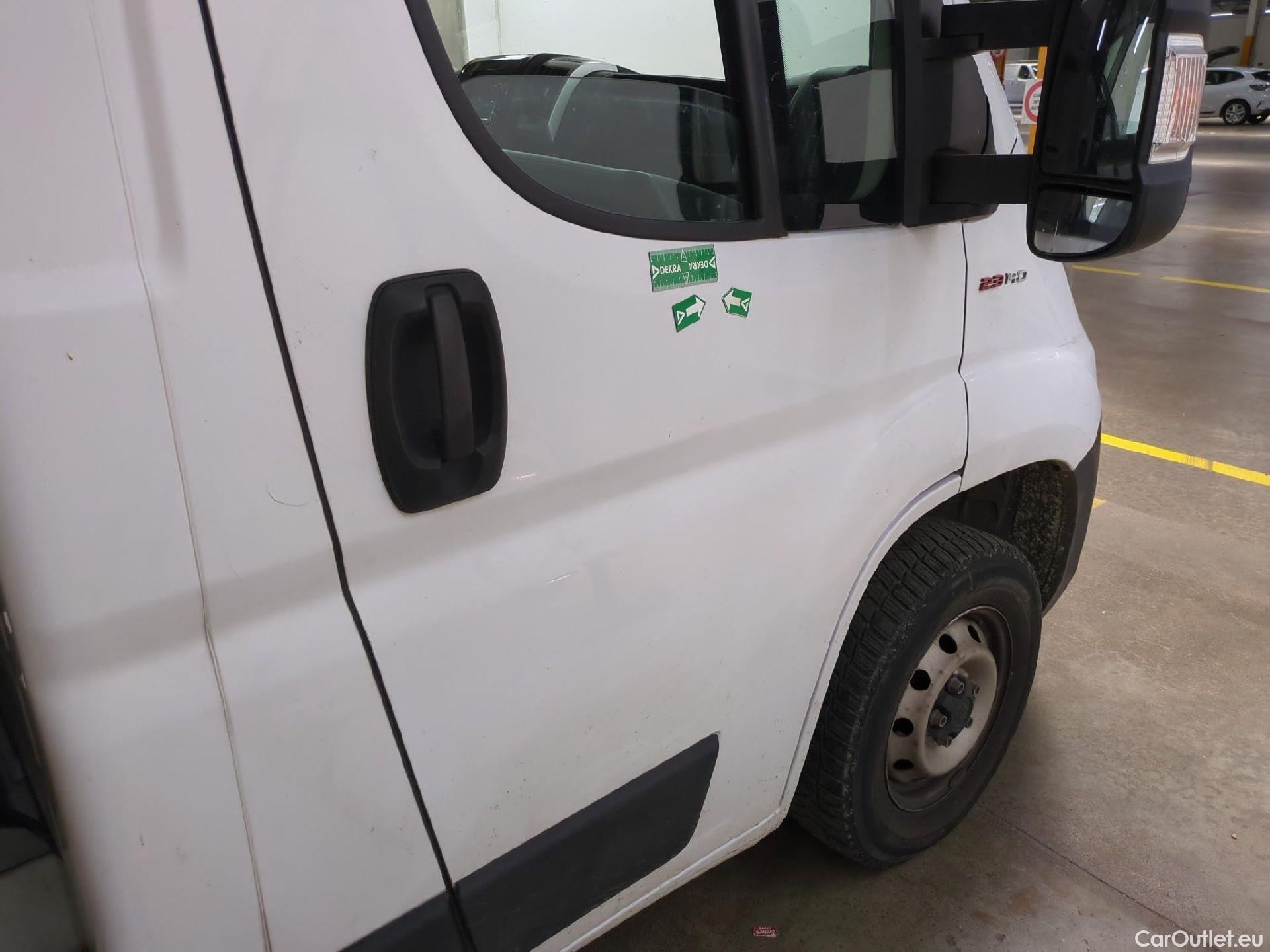  Fiat  Ducato FIAT  SC / 2014 / 2P / Châssis cabine 3.5 L 2.3 Multijet 140 Pack Pro Nav #52