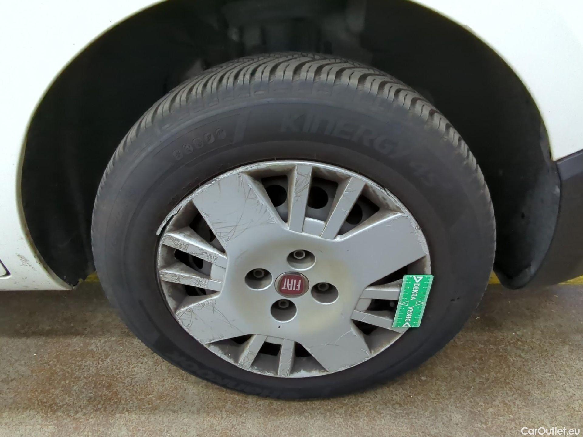  Fiat  Fiorino FIAT  VU 4p Fourgonnette 1.3 Multijet 80 class II Pack Pro Nav #9