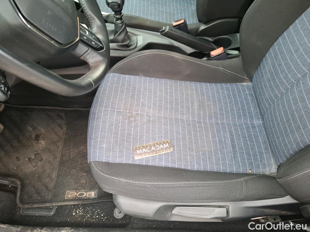 Peugeot  208  Premium 1.5 HDi 100CV BVM6 E6d #47
