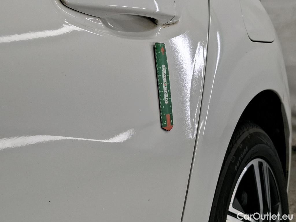  Peugeot  208  Allure Pack 1.2 PureTech 100CV BVA8 E6d
 #13