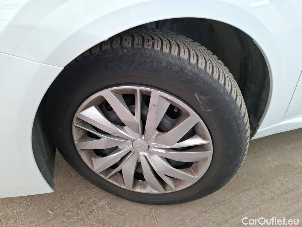  Peugeot  208  Premium 1.5 HDi 100CV BVM6 E6d #30