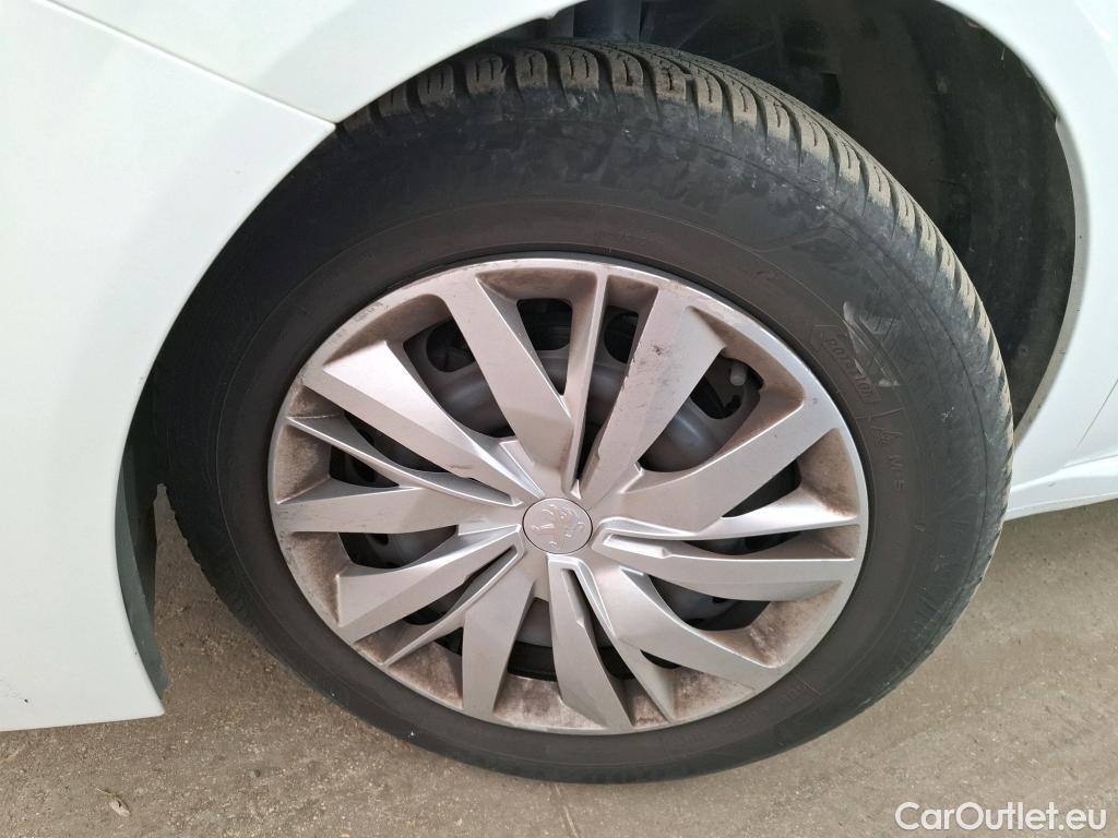  Peugeot  208  Premium 1.5 HDi 100CV BVM6 E6d #31