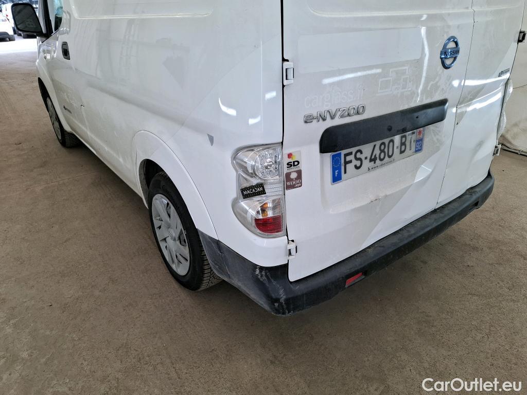  Nissan  NV200 NISSAN e- / 2009 / 4P / Fourgon tôlé 40kWh 109ch N-Connecta Electrique #78